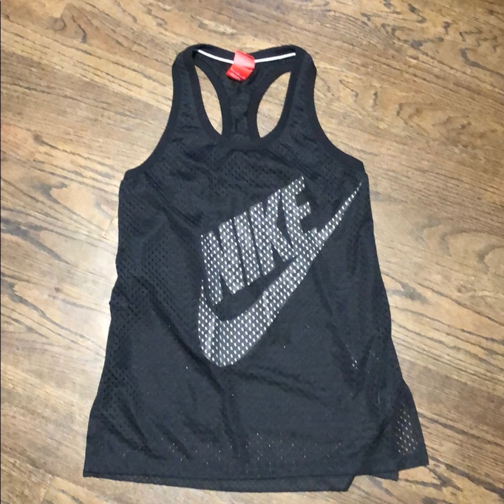 Nike workout tank